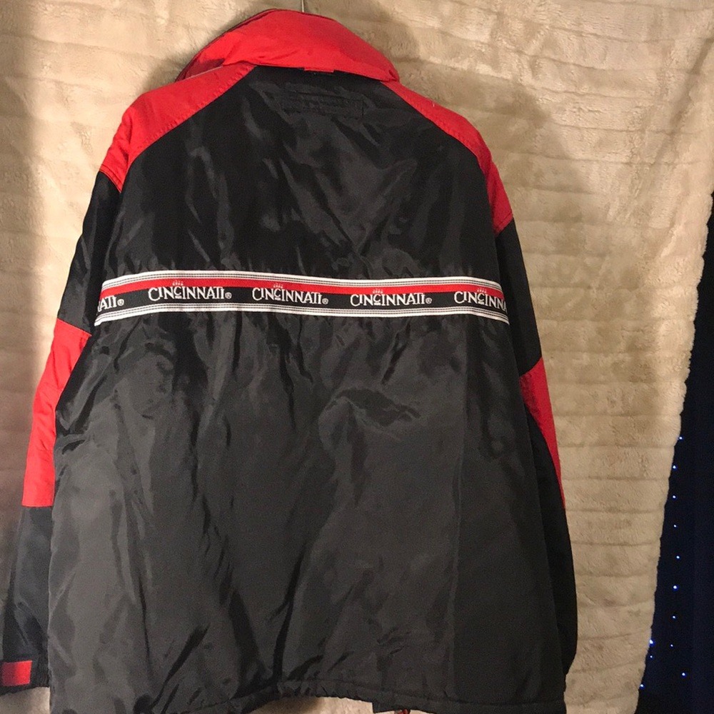 Men’s Jacket - Picture 6 of 8